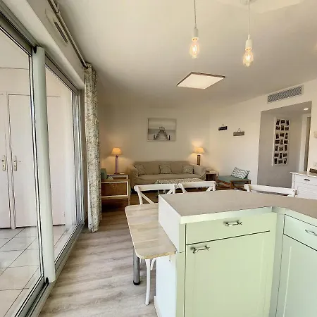 Apartment A303- 3 Pieces 4 Personnes- Le Crystal Cagnes-sur-Mer