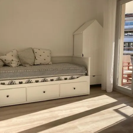 A303- 3 Pieces 4 Personnes- Le Crystal Apartment *