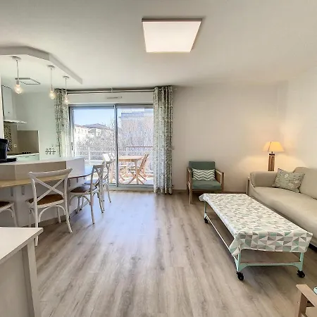 Apartment A303- 3 Pieces 4 Personnes- Le Crystal Cagnes-sur-Mer