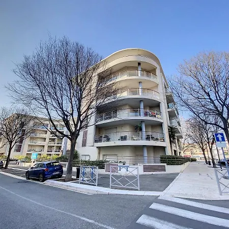 A303- 3 Pieces 4 Personnes- Le Crystal * Cagnes-sur-Mer